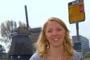 Liesje Klomp bij Molen, gemaal en bushalte