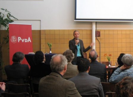 In debat